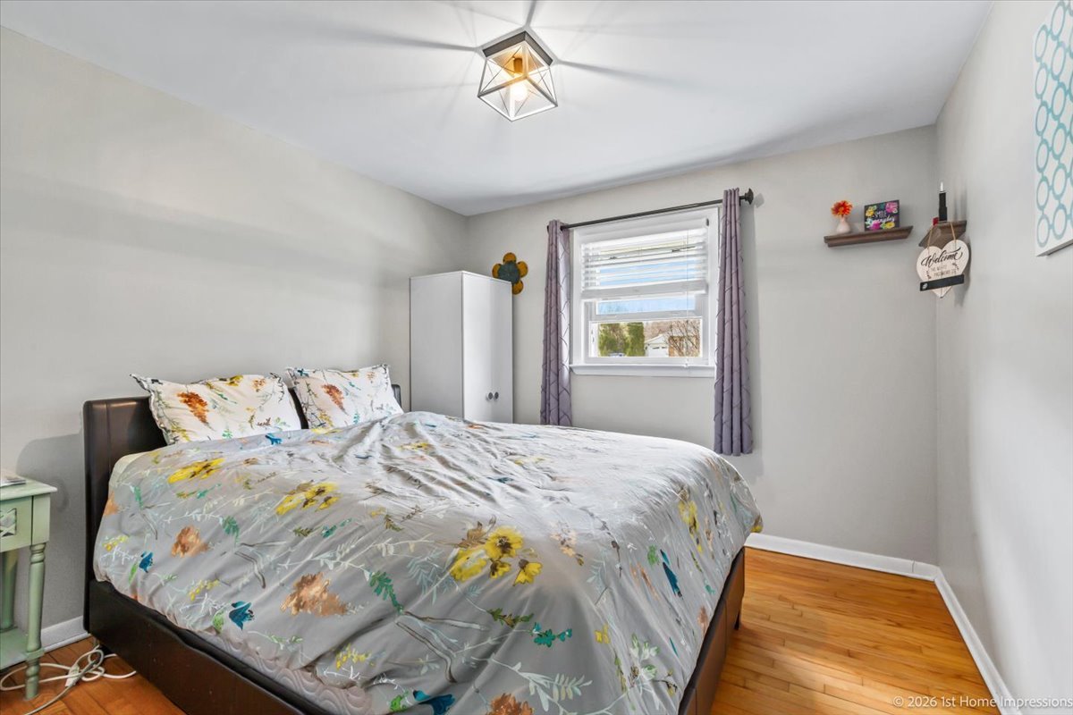 8836 W 93rd Place