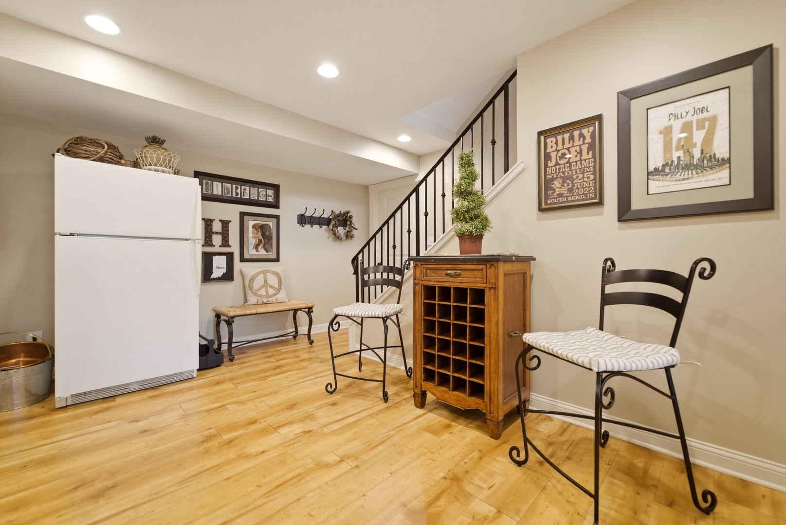 1205 Waterside Lane