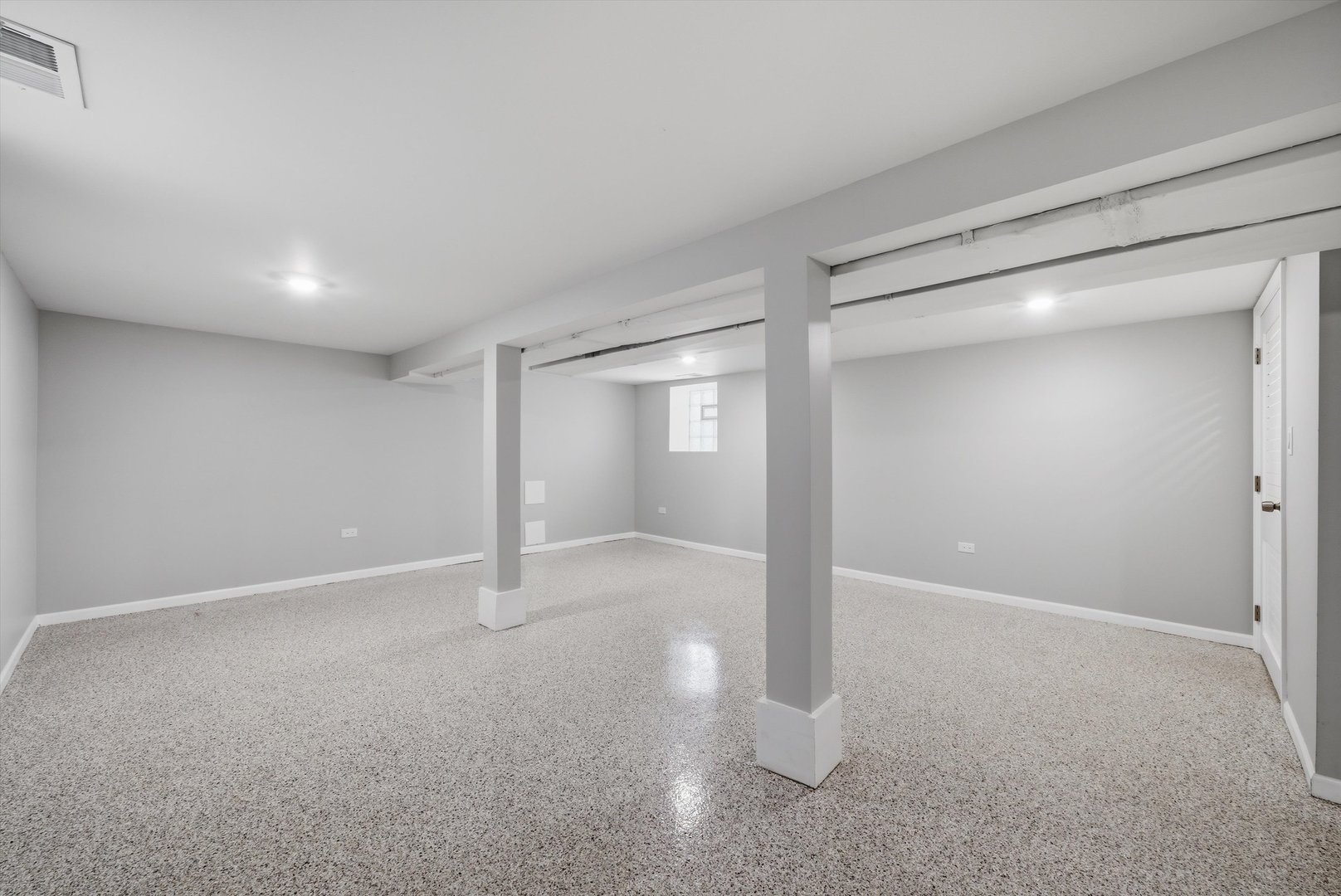1249 W 73rd Place