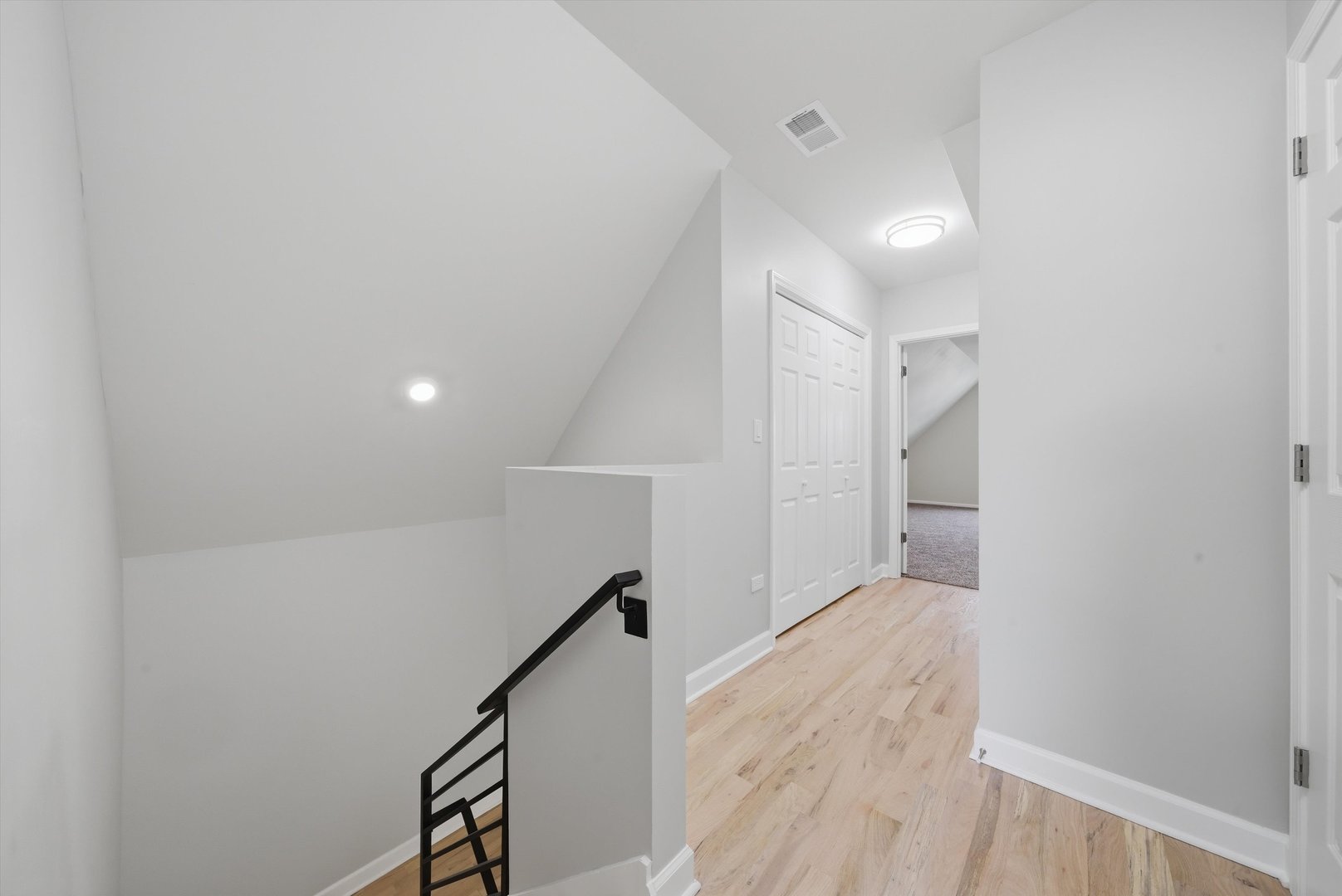 1249 W 73rd Place