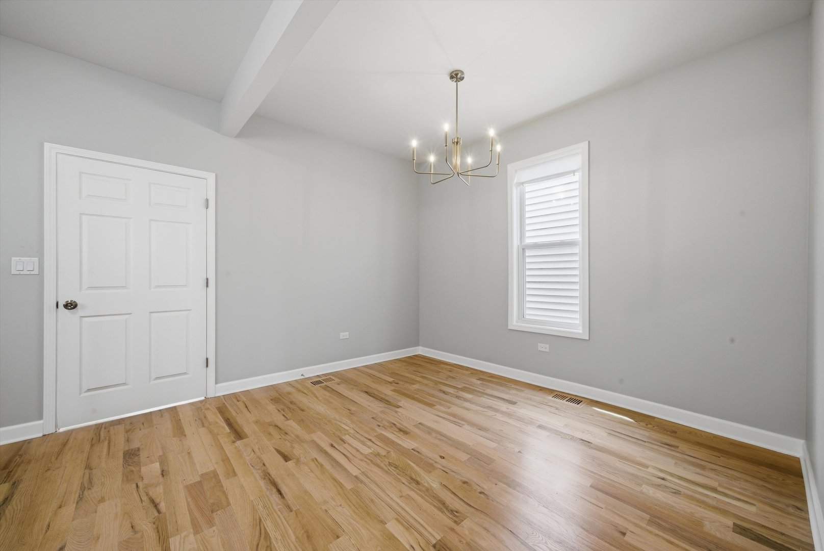 1249 W 73rd Place
