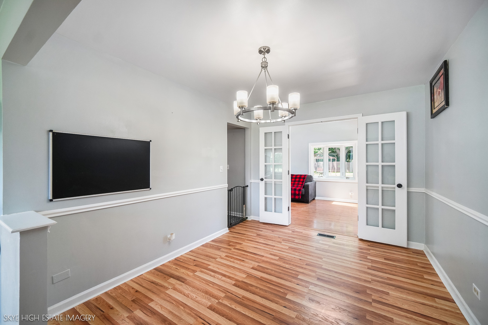 28W516 Leverenz Road