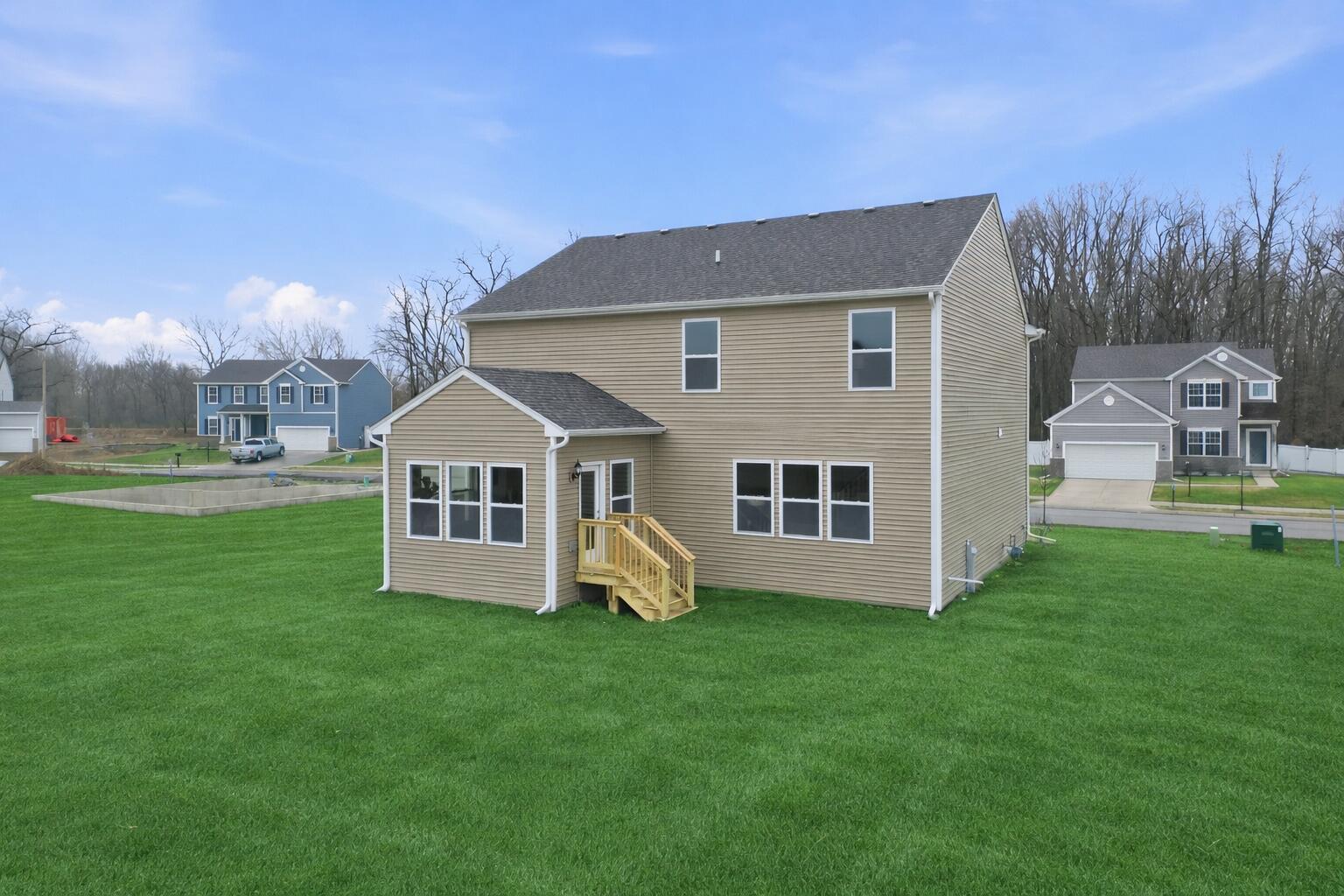 5792 Buck Lane