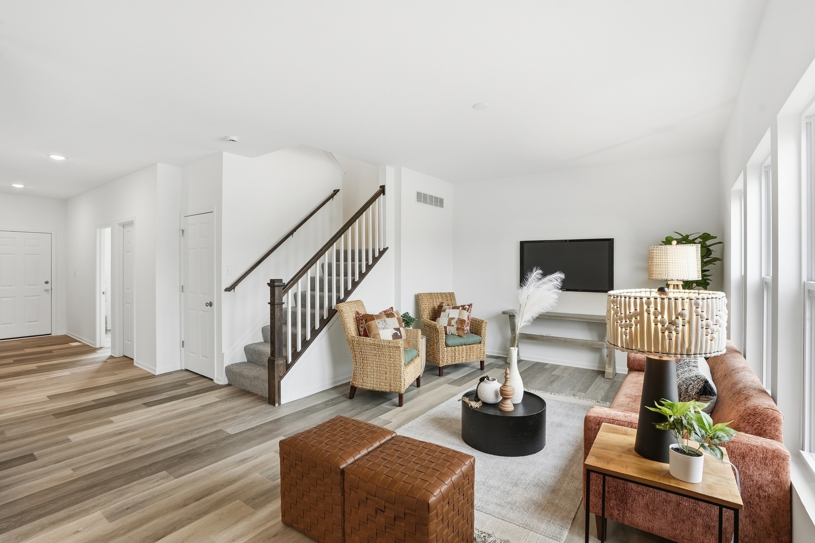 5792 Buck Lane