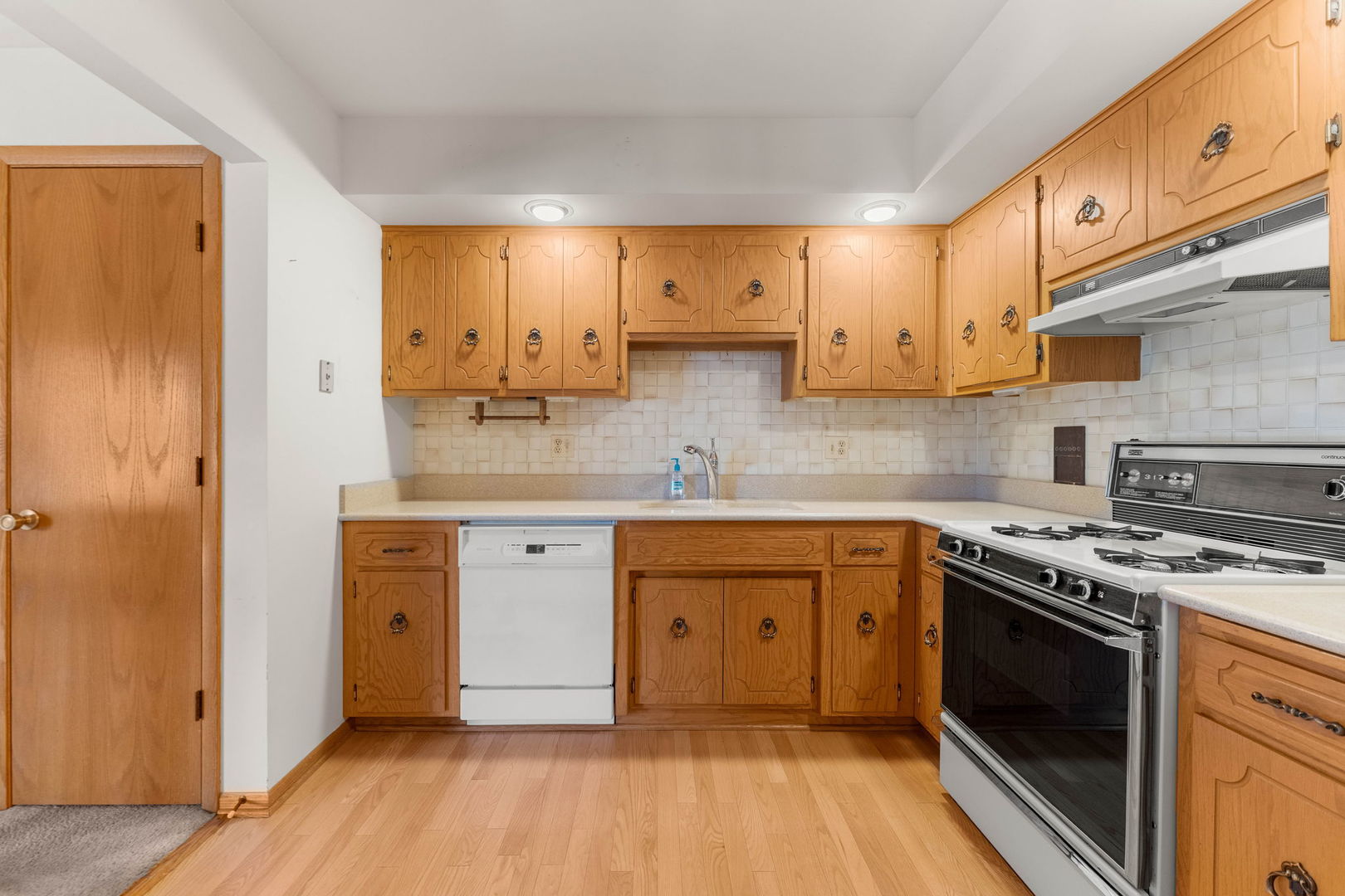 7241 W 152nd Street Unit: 0