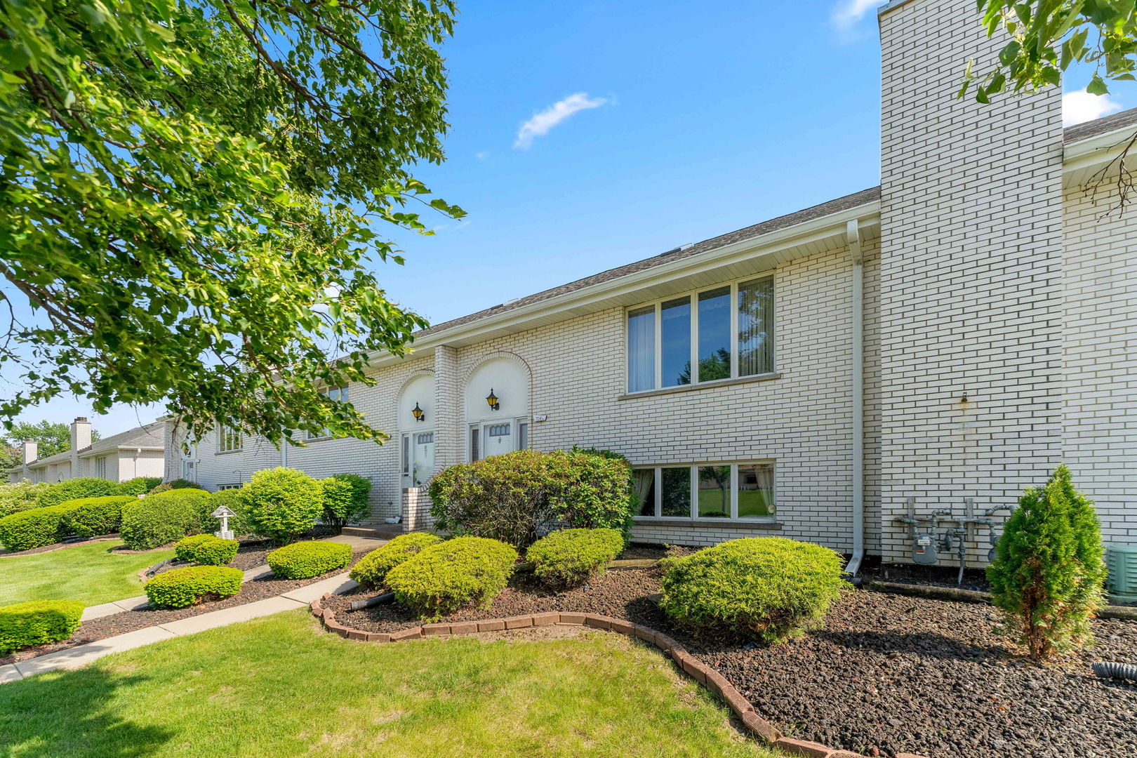 7241 W 152nd Street Unit: 0