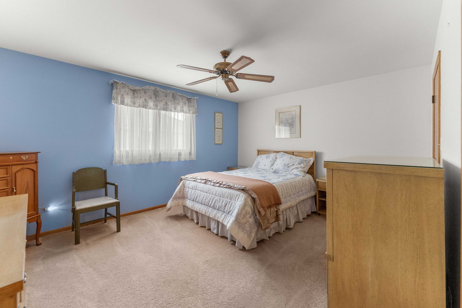 7241 W 152nd Street Unit: 0
