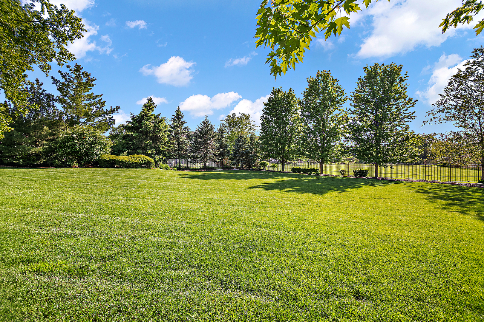 18048 S Crystal Lake Drive