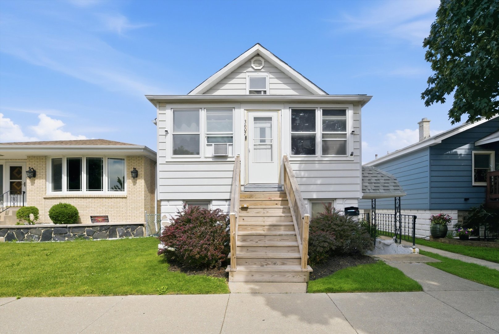 3607 S 55th Court
