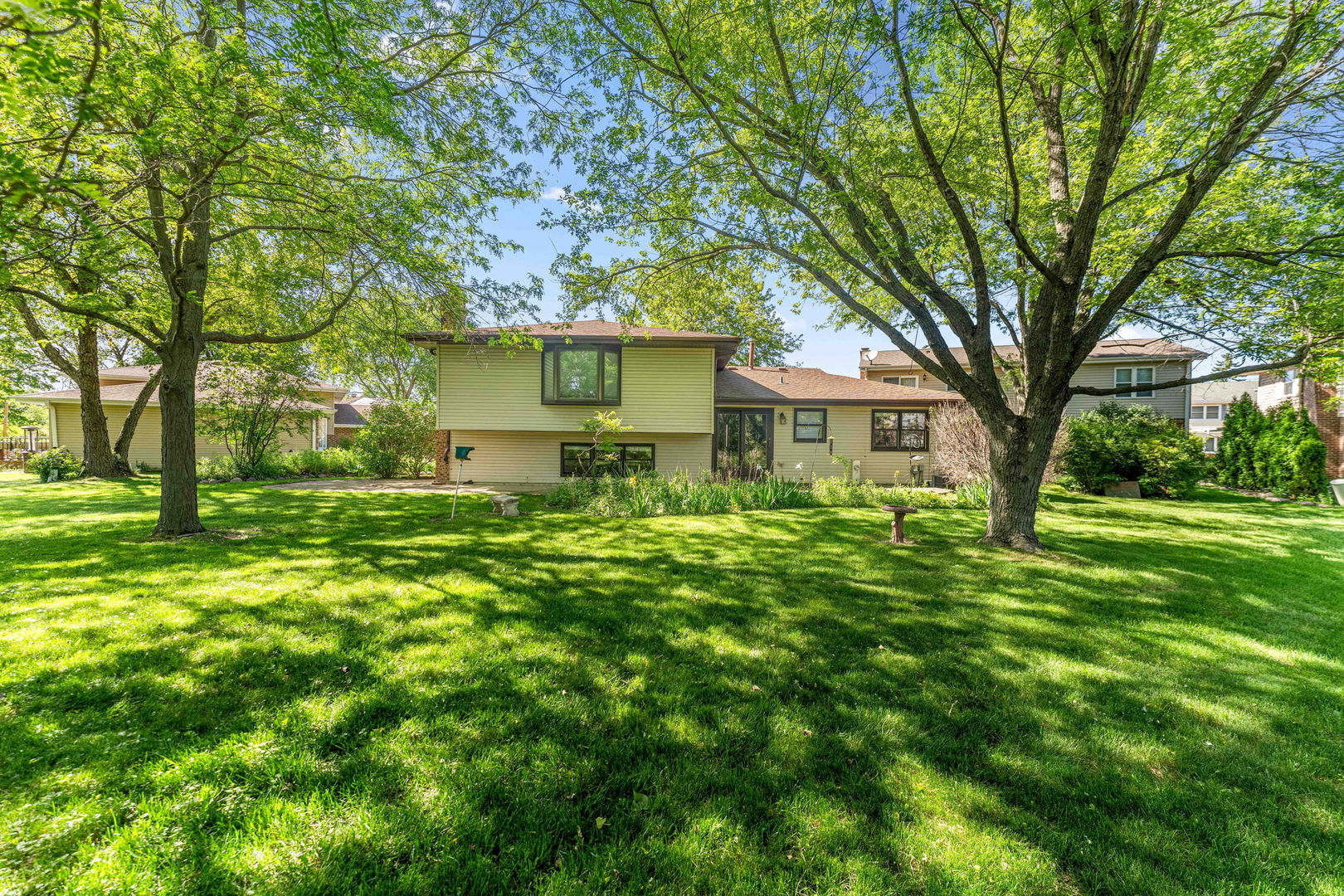 1093 Poplar Court