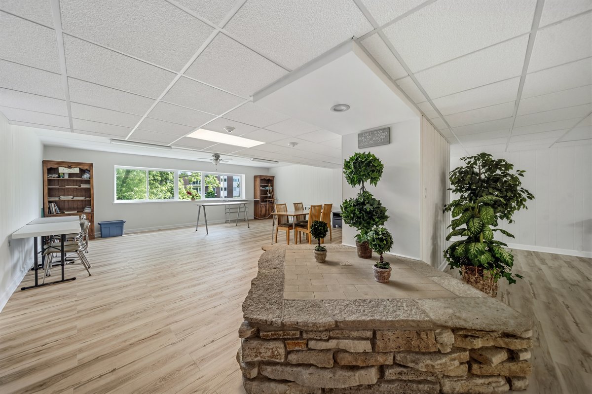 5300 Walnut Avenue Unit: 19C