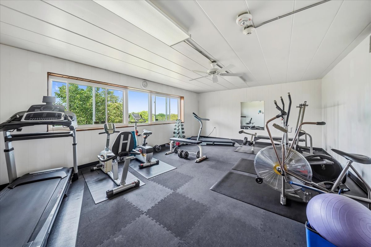 5300 Walnut Avenue Unit: 19C