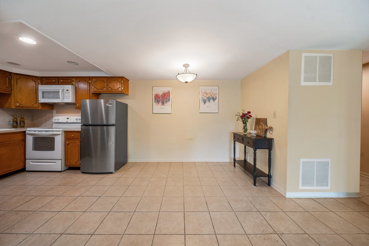 5300 Walnut Avenue Unit: 19C