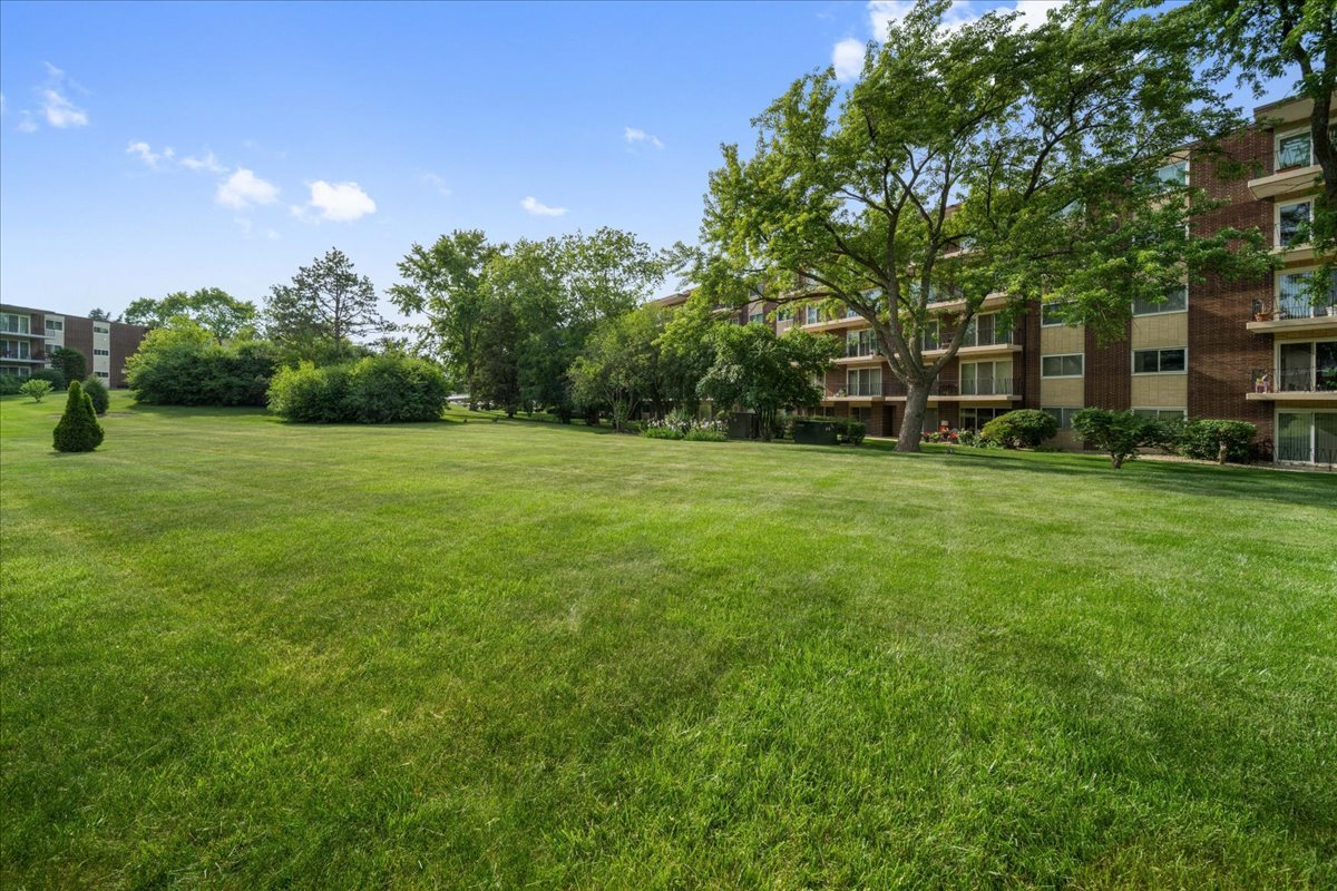 5300 Walnut Avenue Unit: 19C