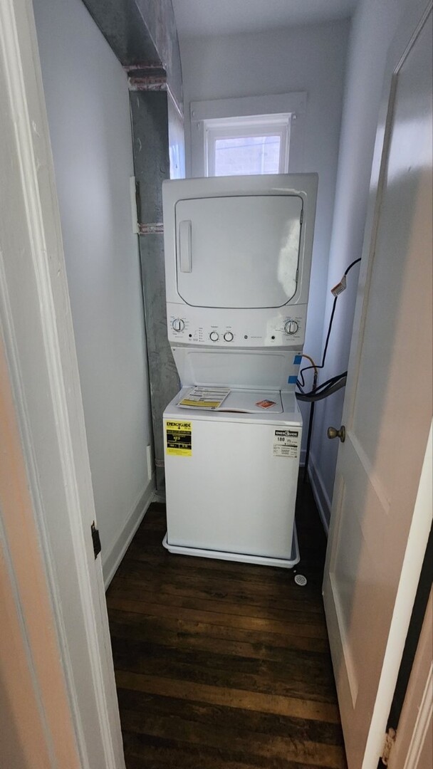 2633 W HADDON Avenue Unit: 2R