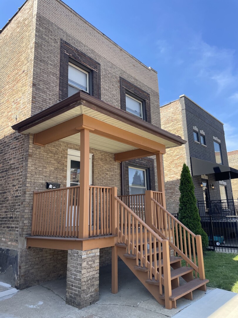 2745 W BELMONT Avenue Unit: 1