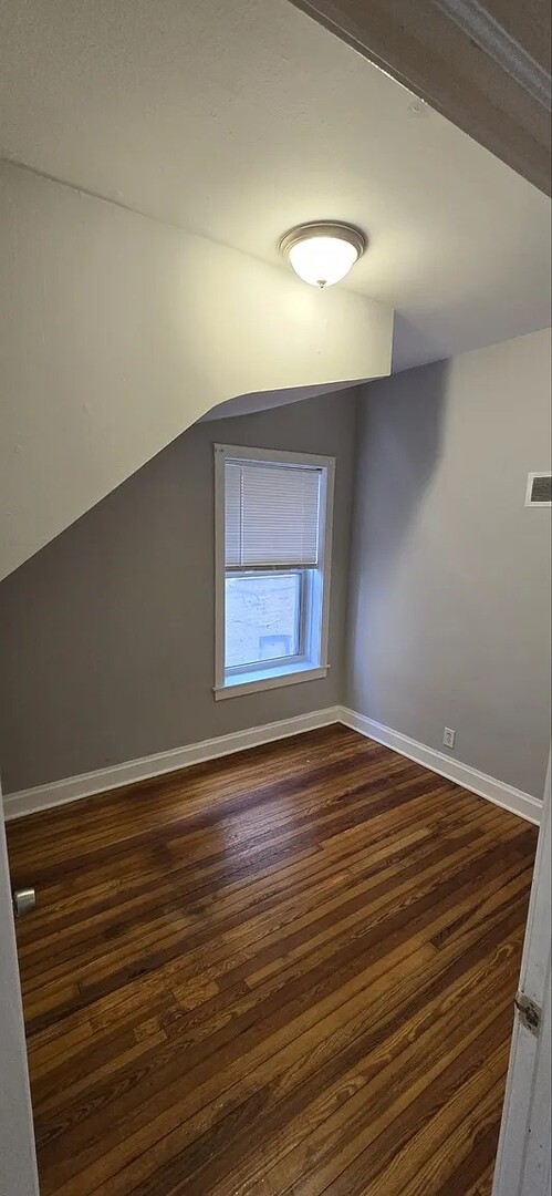 2745 W BELMONT Avenue Unit: 1
