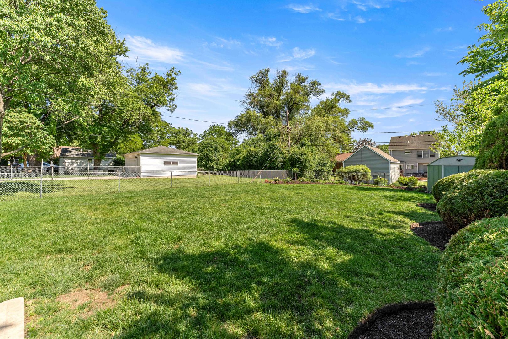 492 W Avery Street