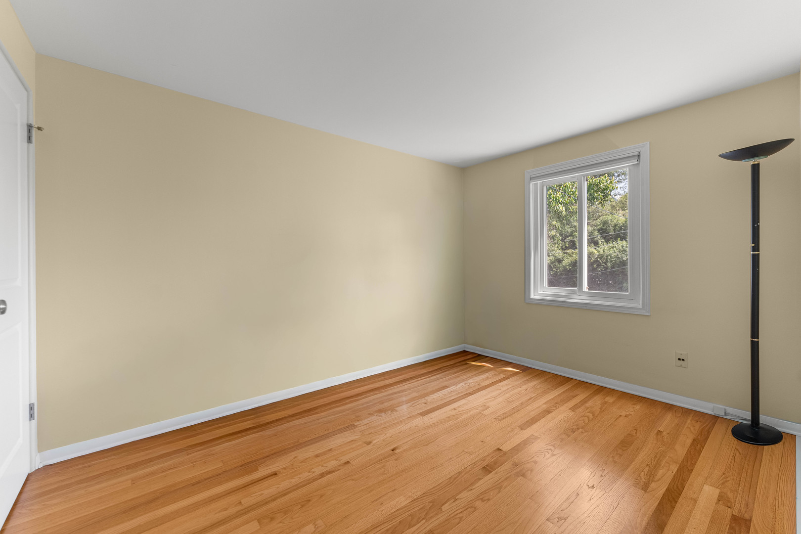 492 W Avery Street