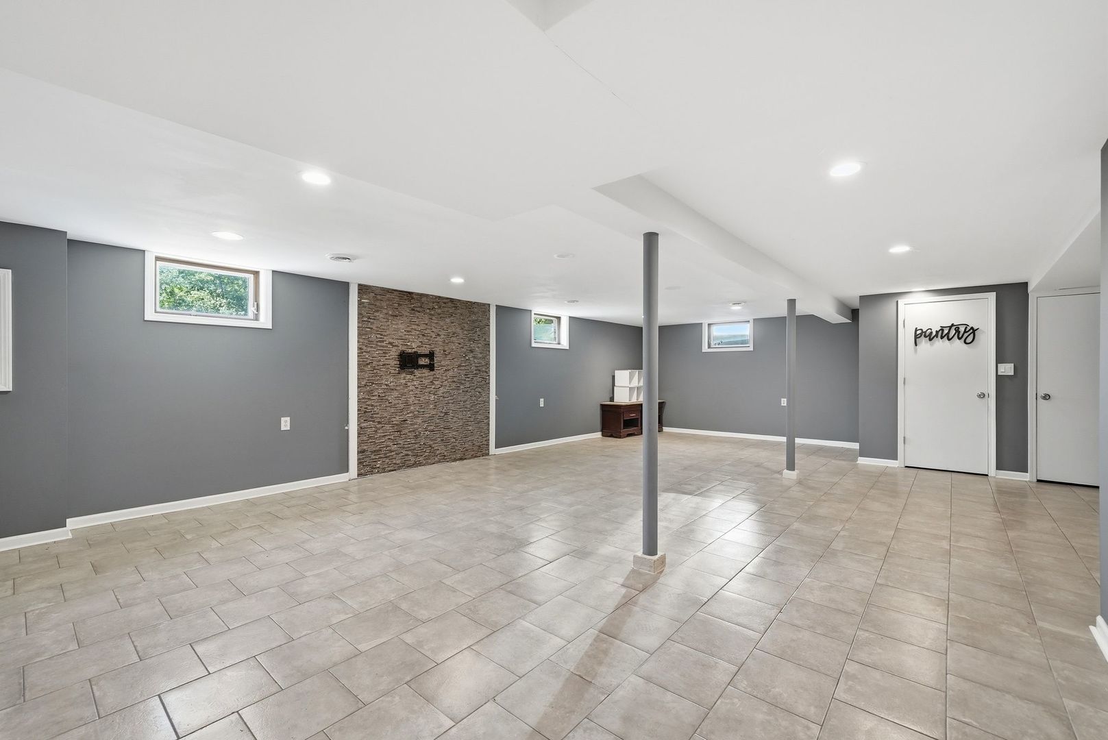 8800 W 104th Street