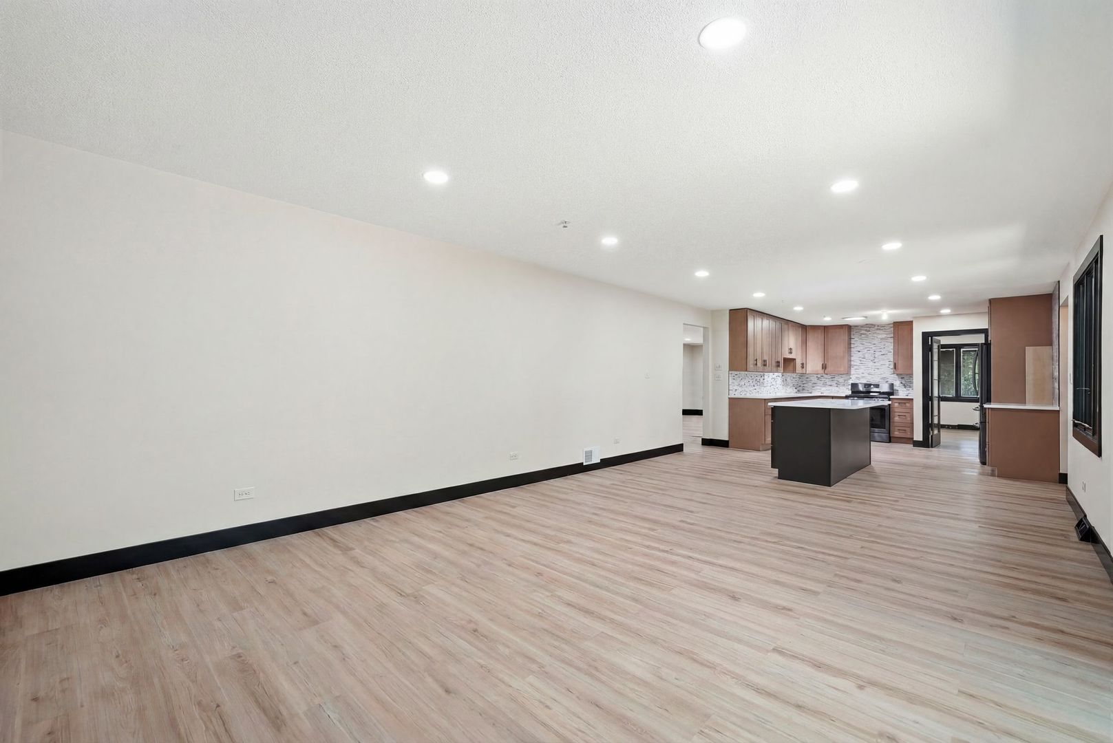8800 W 104th Street