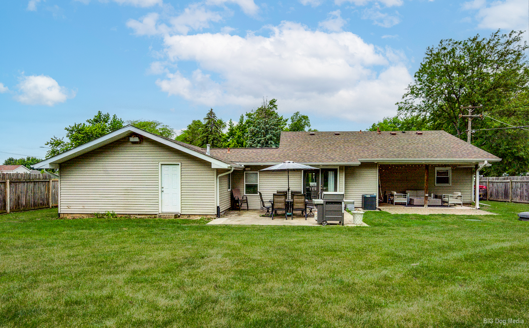 934 OGDEN Road
