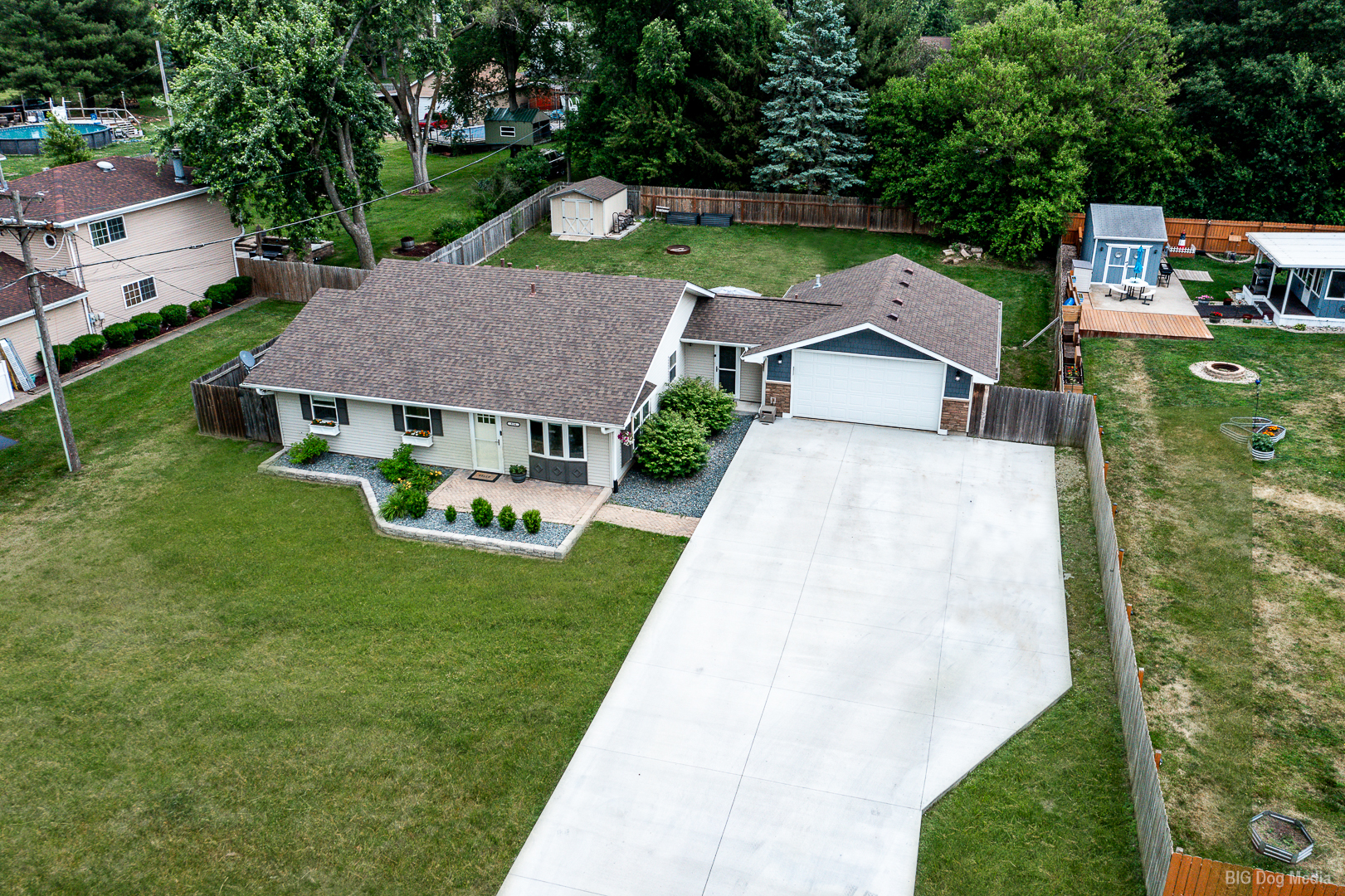 934 OGDEN Road