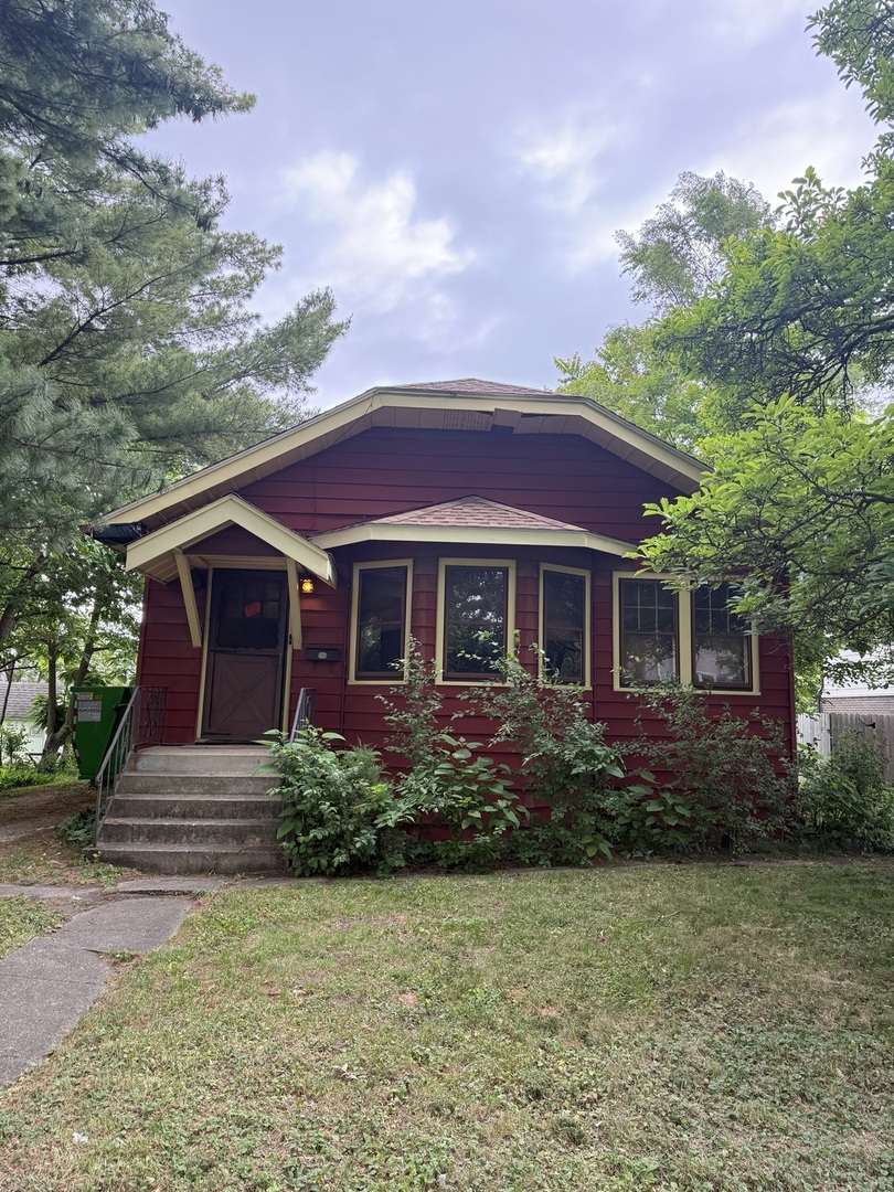 205 S Lincoln Street