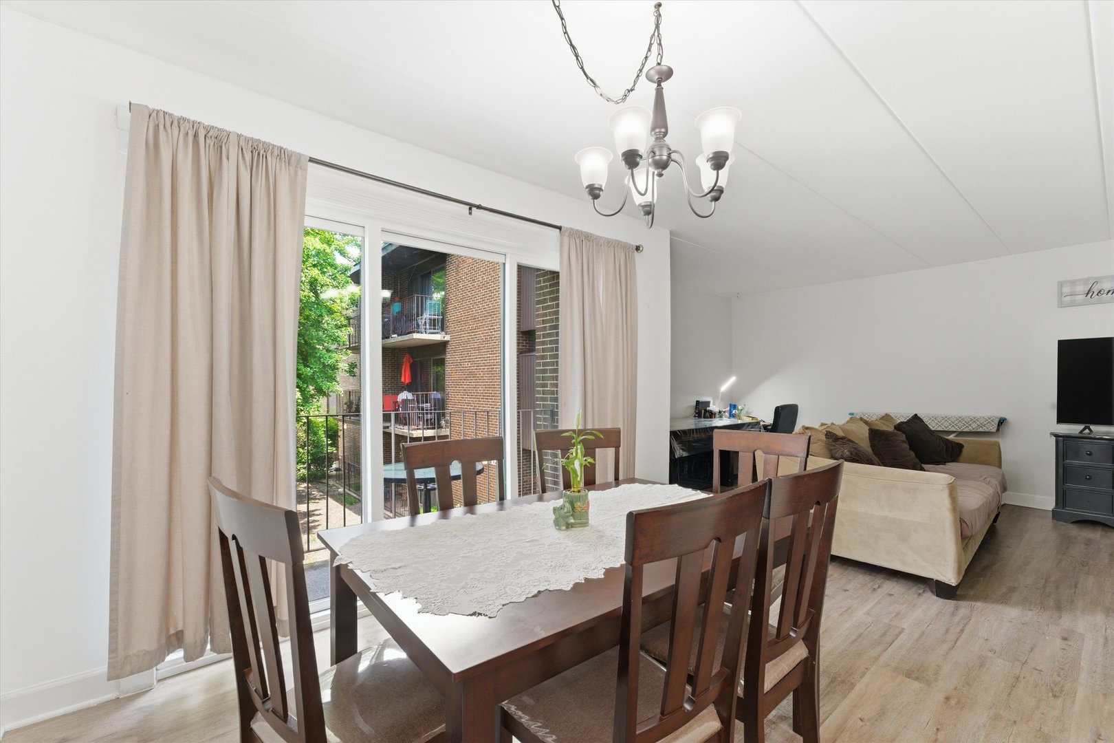 12823 S Kenneth Avenue Unit: C3