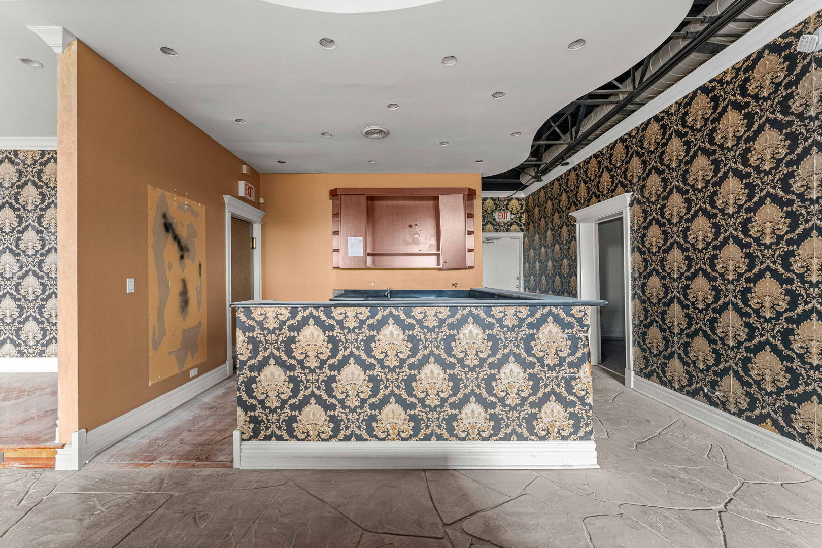 10296 S 78th Avenue Unit: B