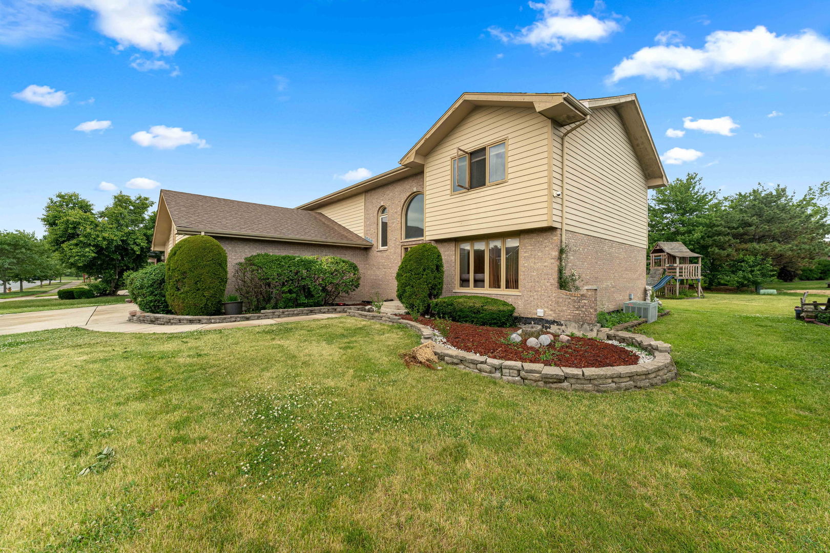 19644 Brookfield Circle