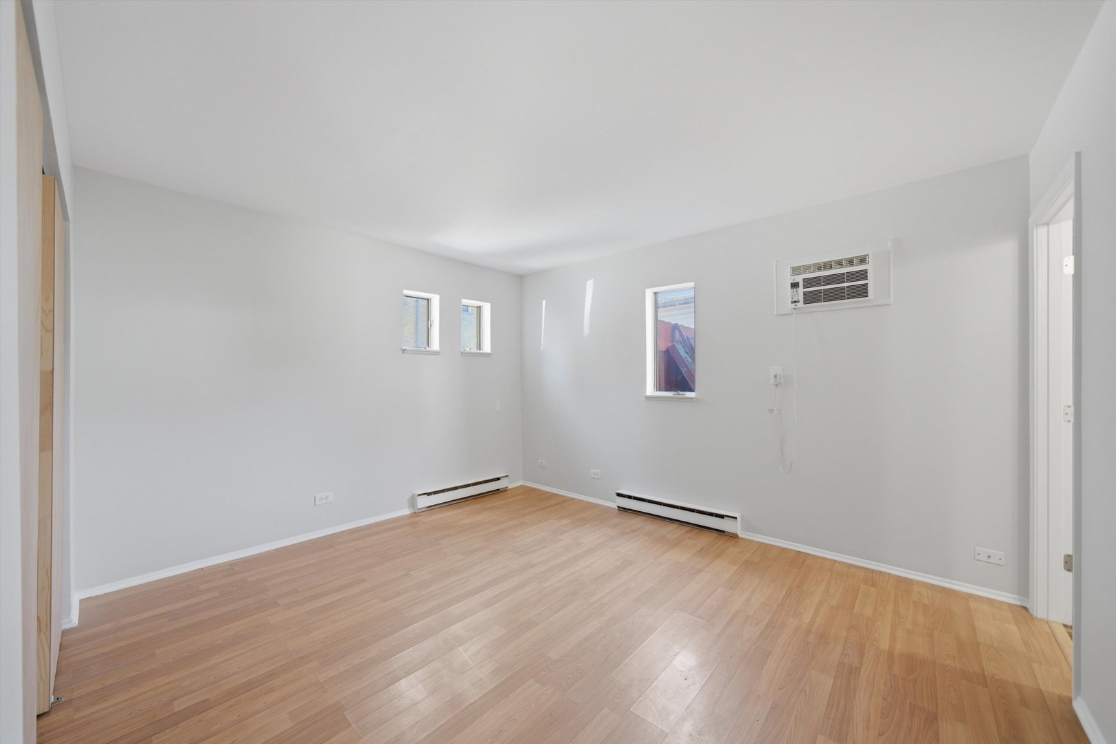 7525 Adams Street Unit: 1W