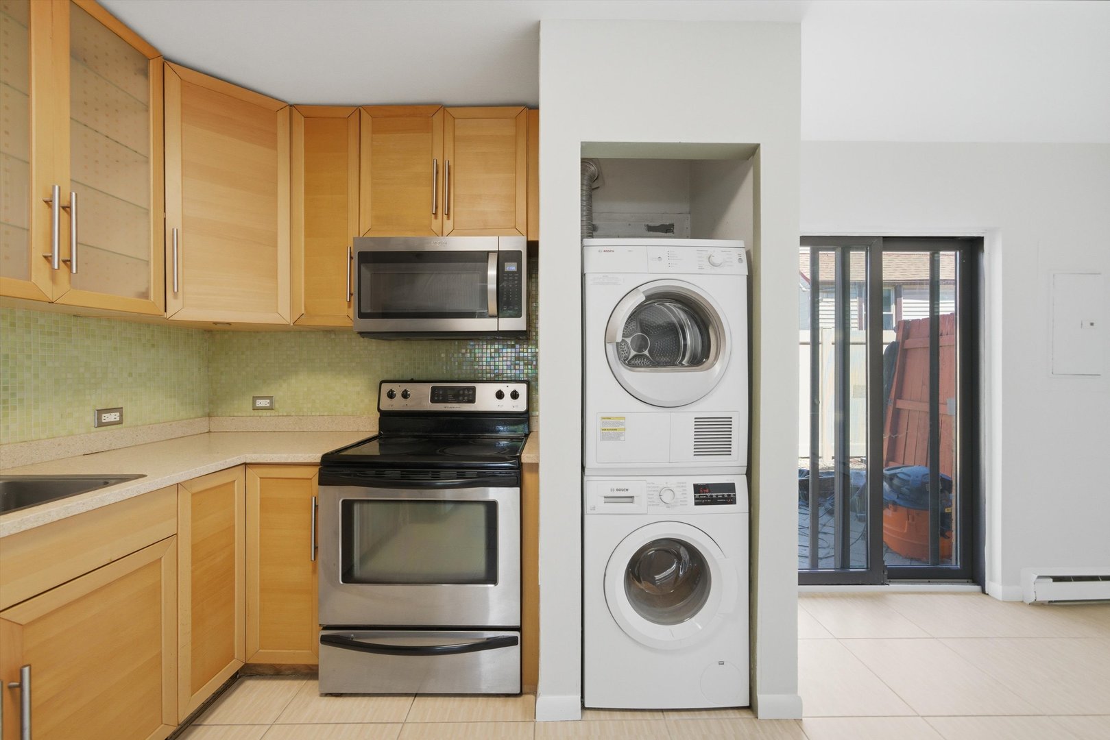 7525 Adams Street Unit: 1W