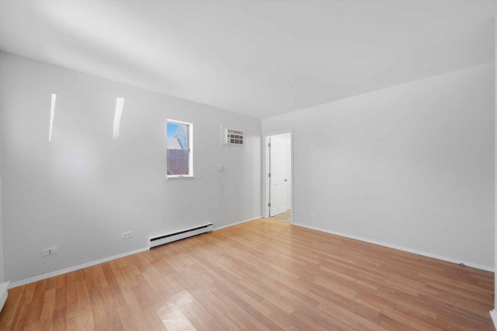 7525 Adams Street Unit: 1W