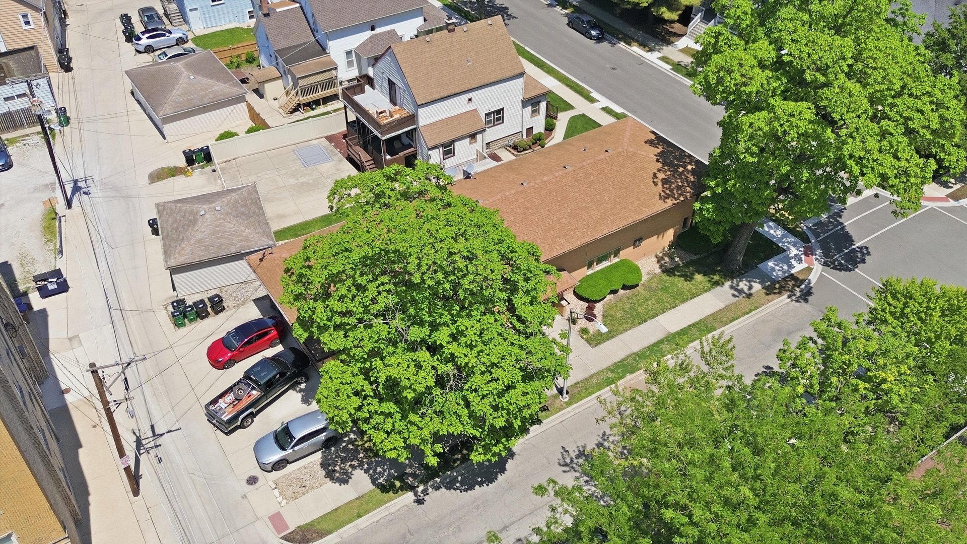 7525 Adams Street Unit: 1W