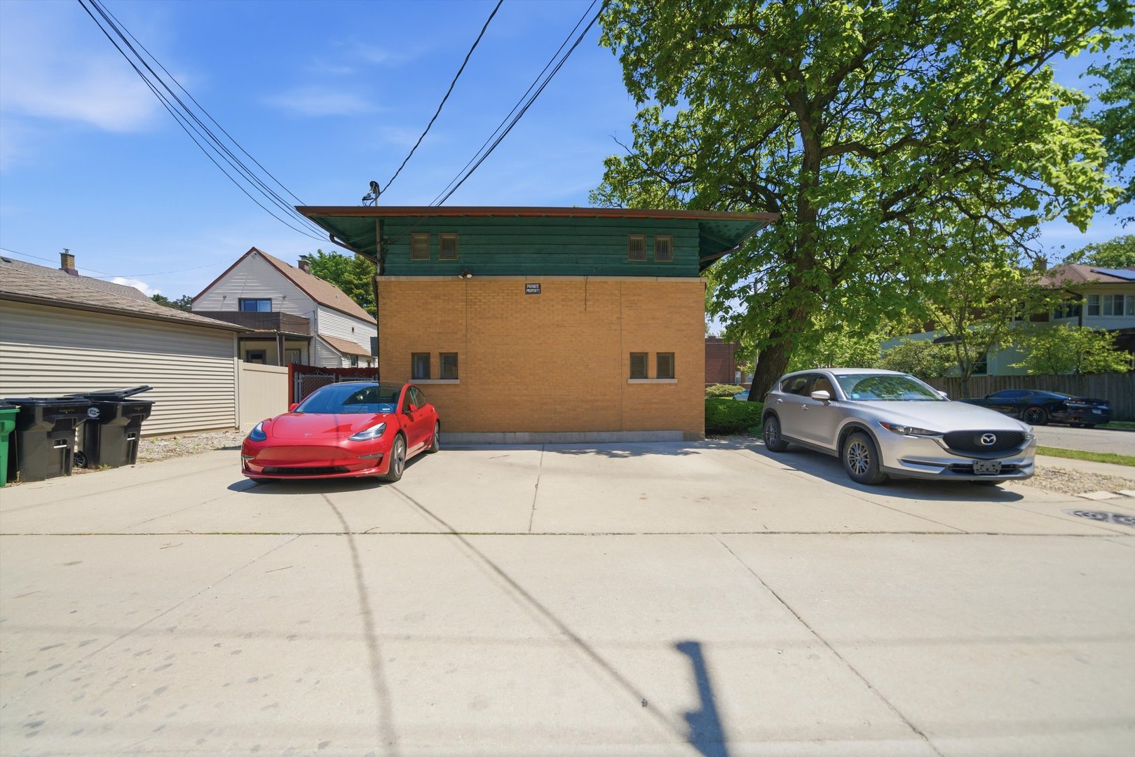 7525 Adams Street Unit: 1W