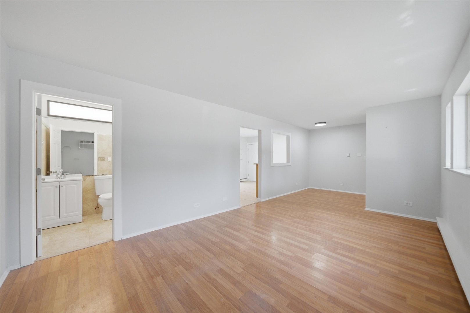 7525 Adams Street Unit: 1W