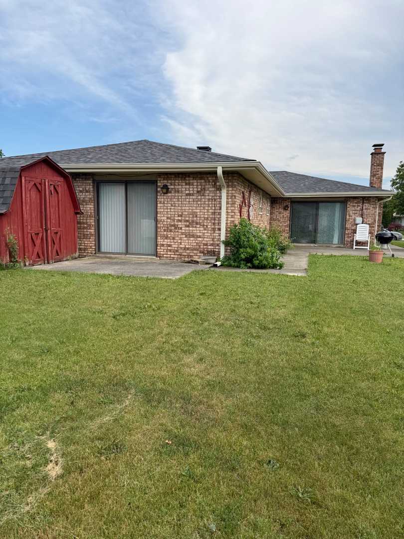7736 W 157th Place