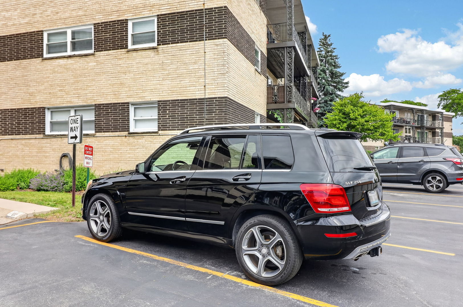 911 8th Avenue Unit: 5