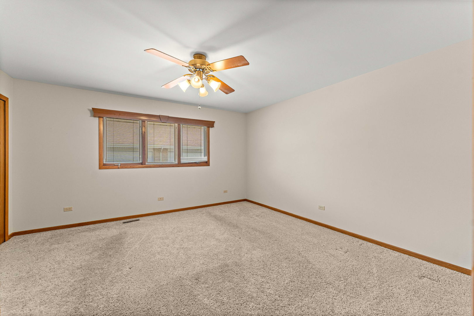 10851 Minnesota Court Unit: 52