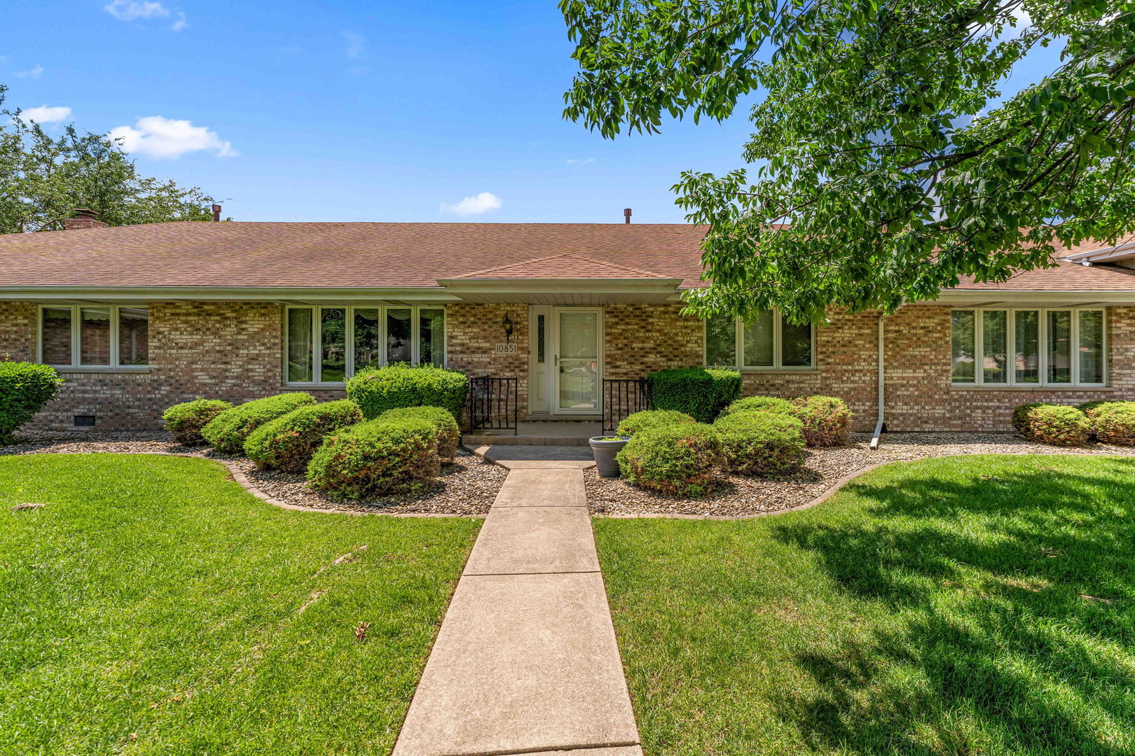 10851 Minnesota Court Unit: 52
