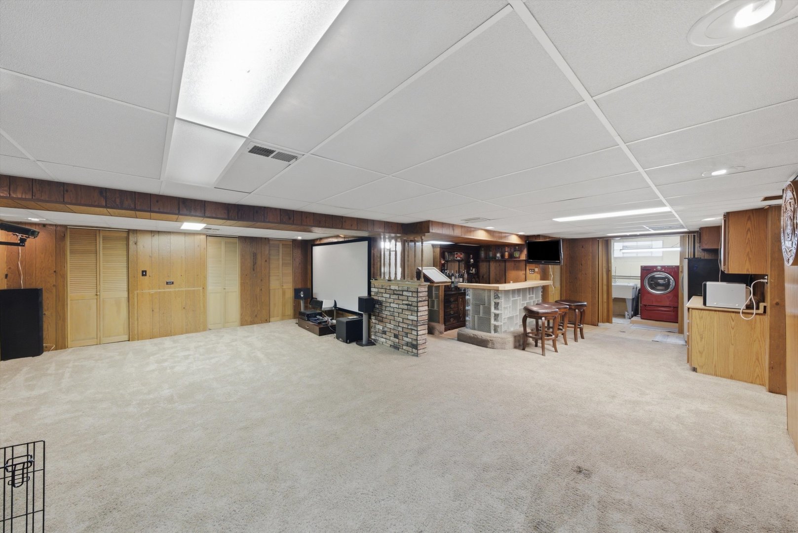 10623 WINDSOR Drive