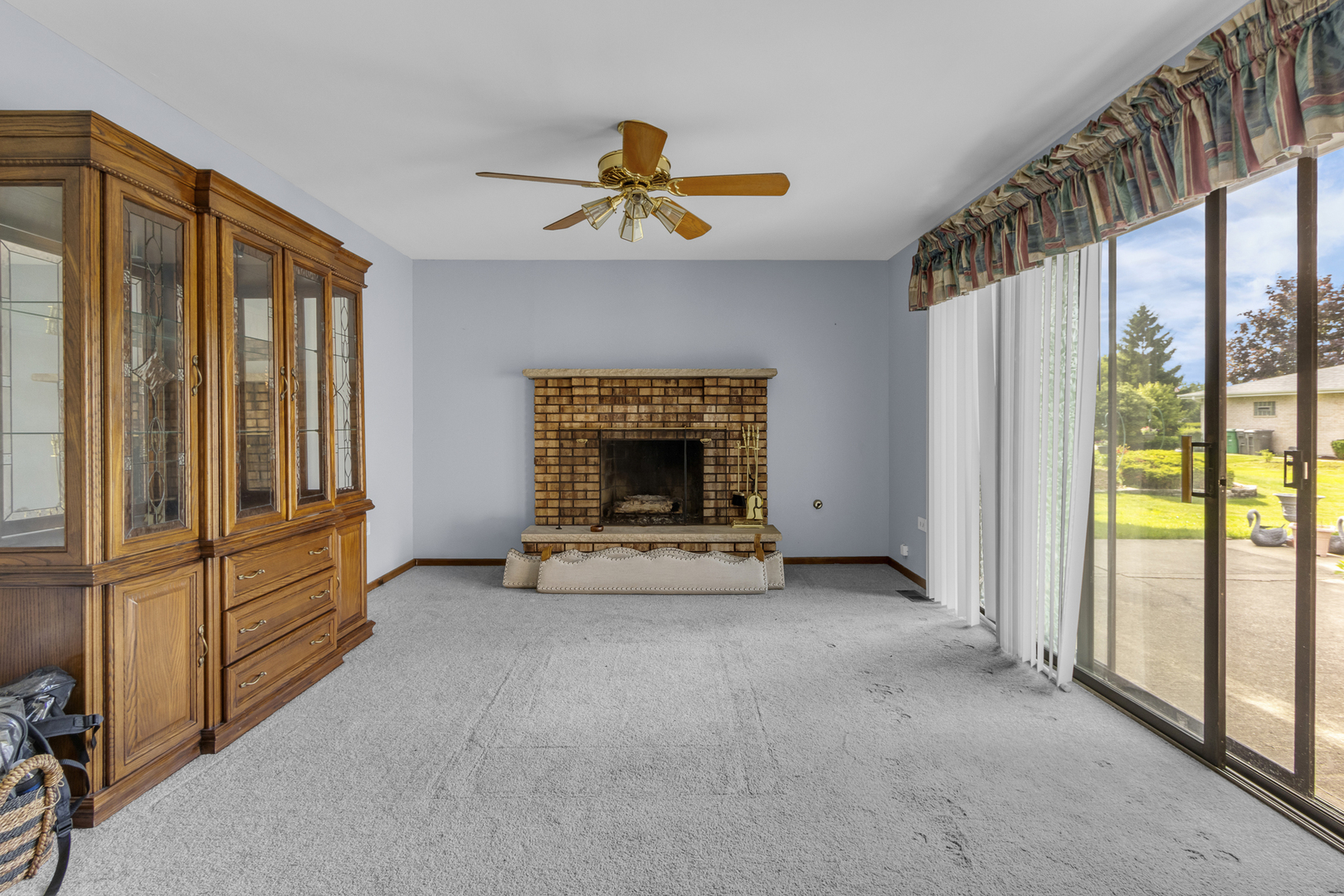 7736 W 157th Place