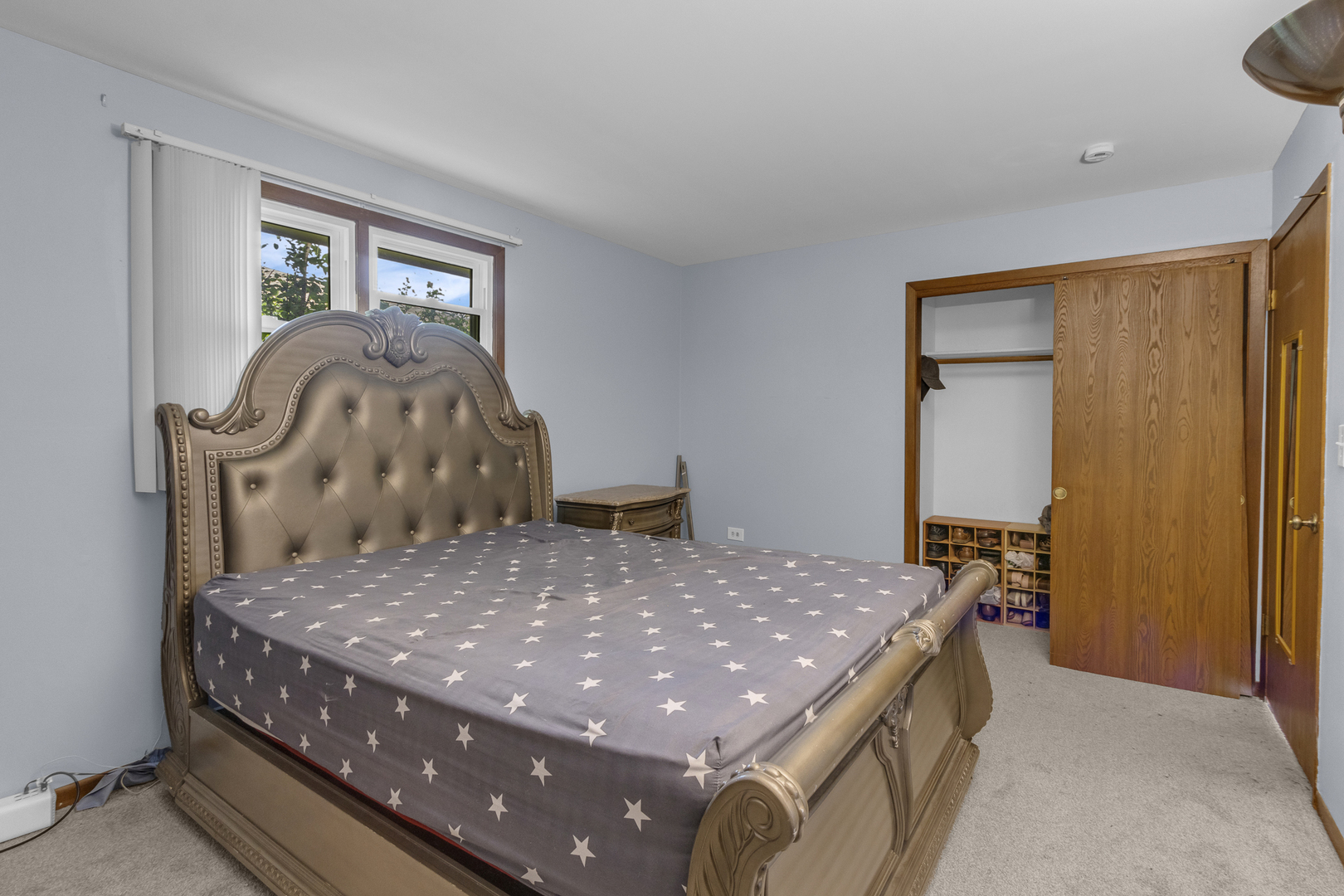 7736 W 157th Place