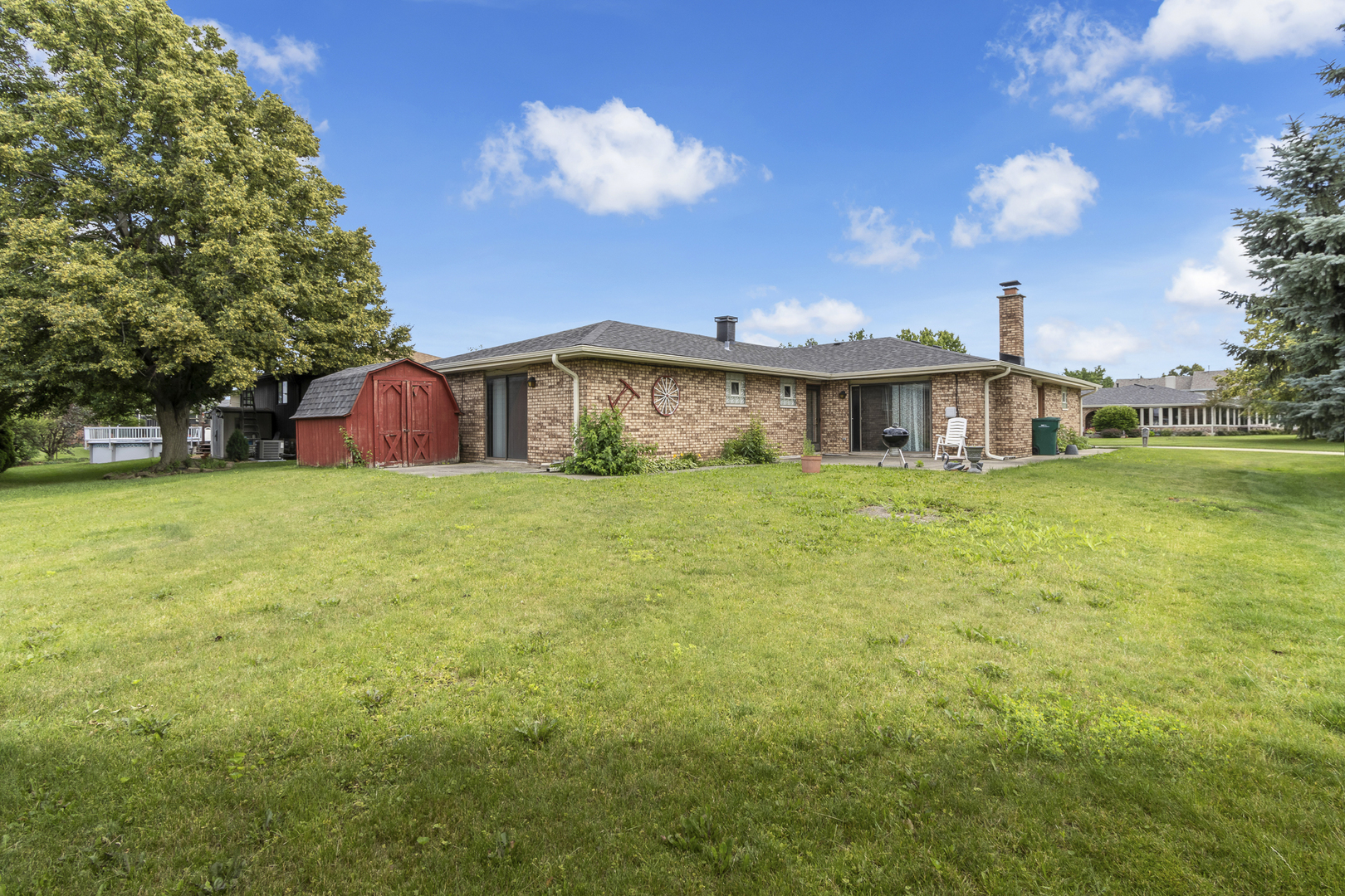 7736 W 157th Place