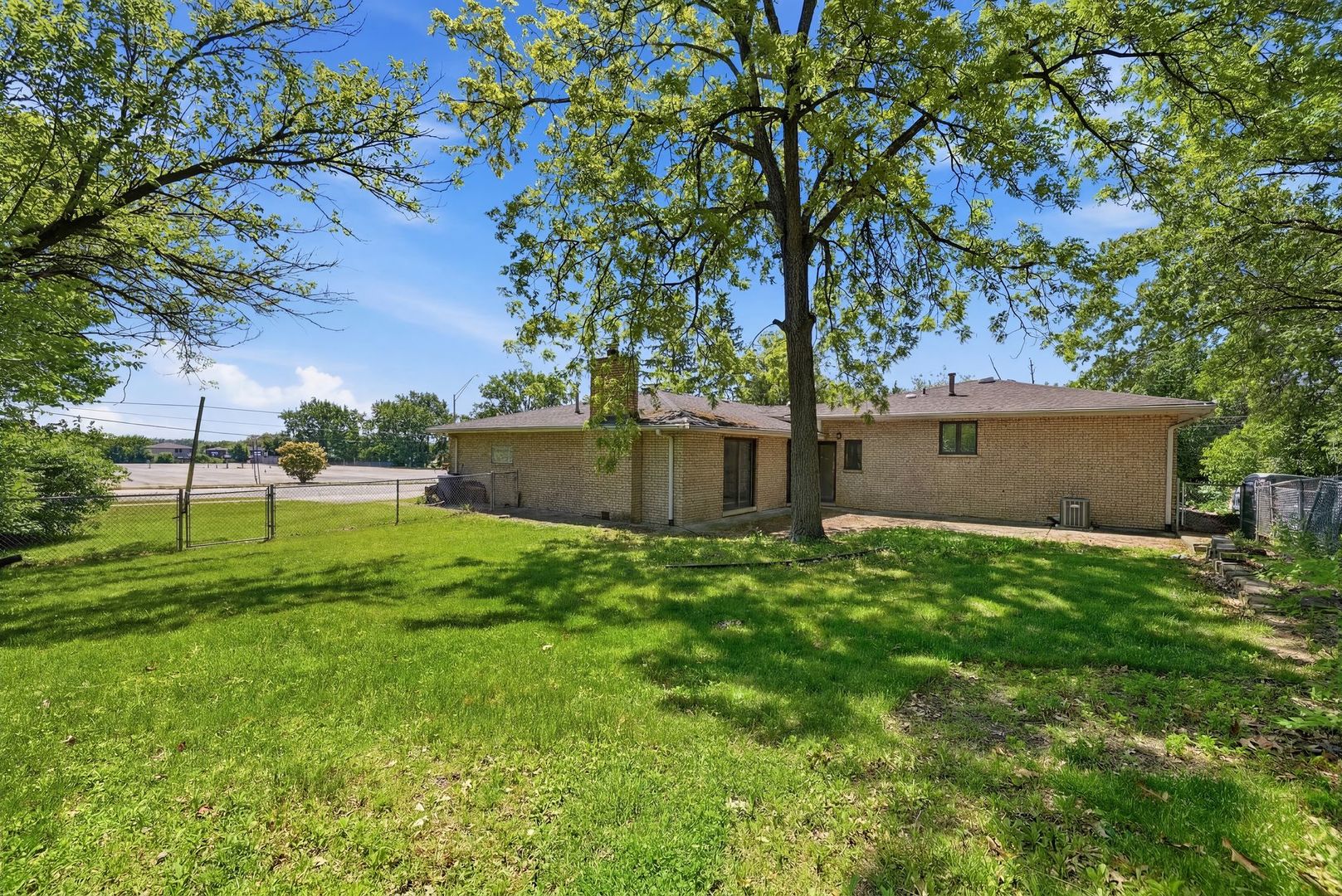 8800 W 104th Street