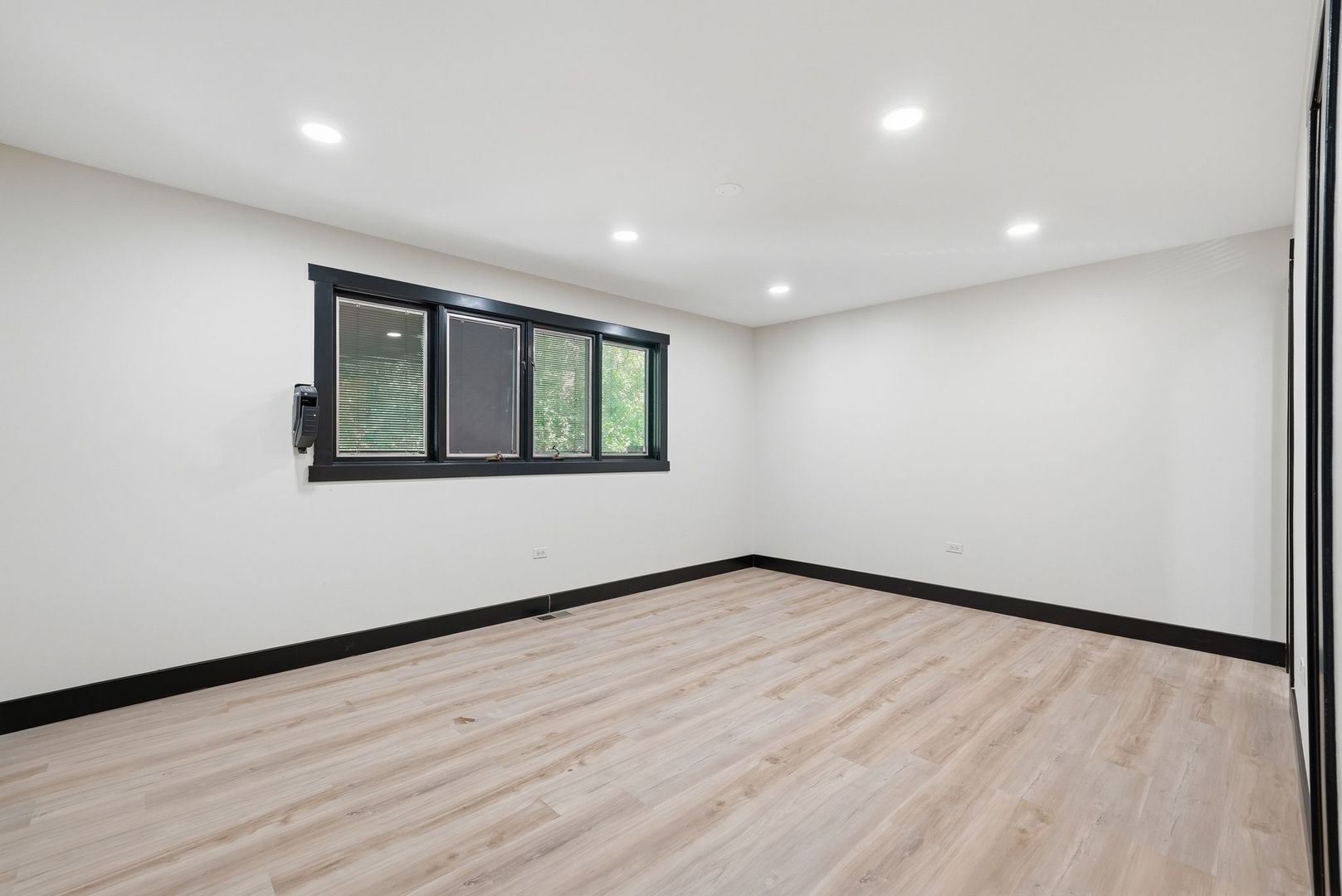 8800 W 104th Street
