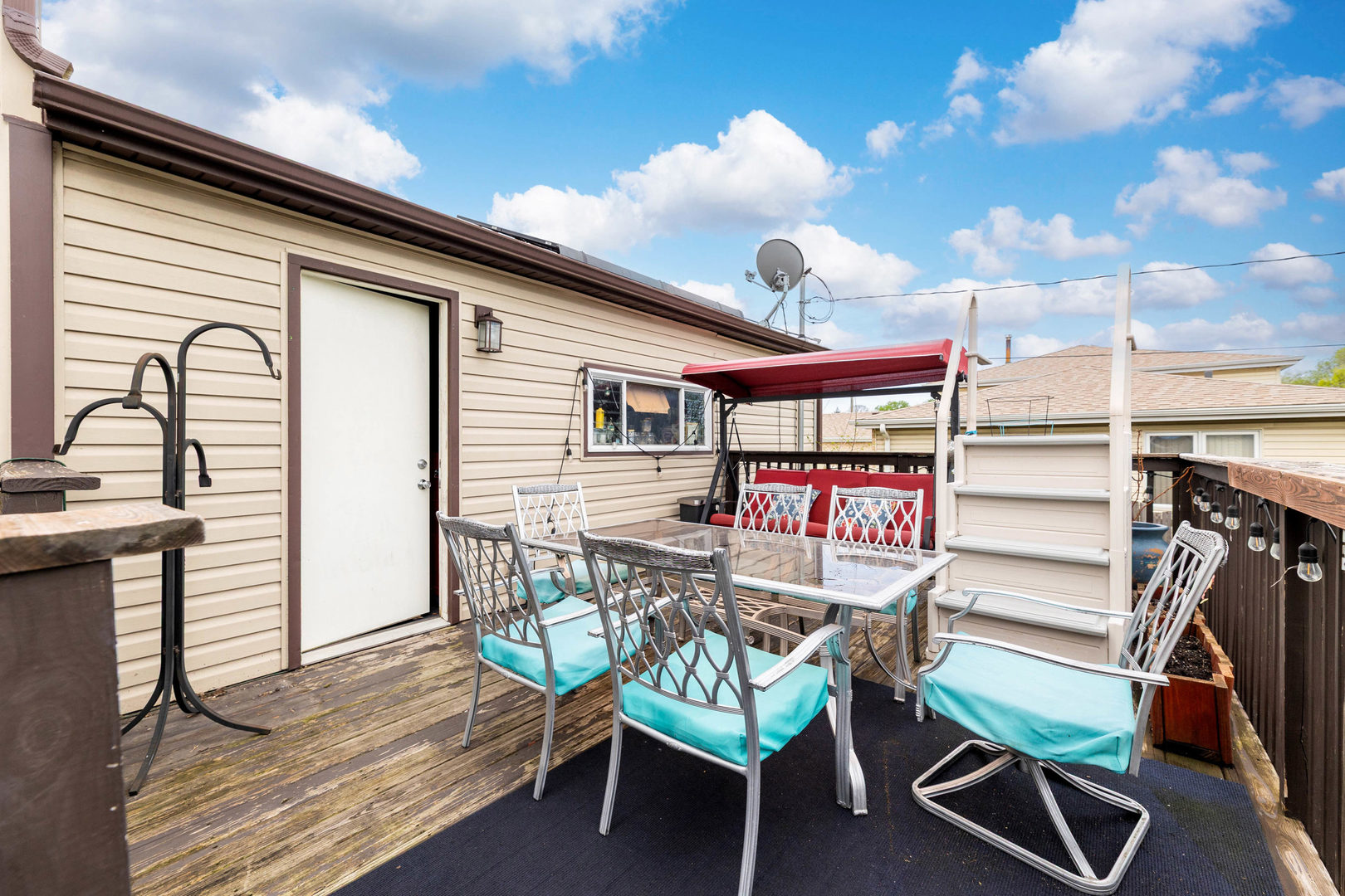 8820 W 85th Place