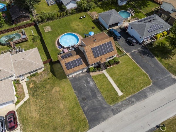 8820 W 85th Place