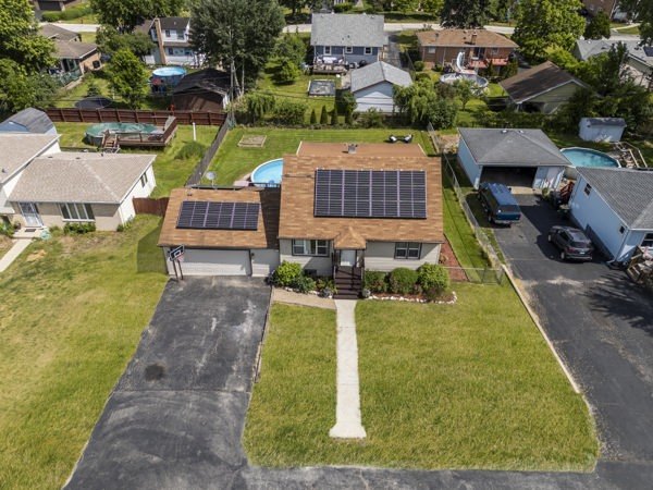 8820 W 85th Place